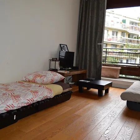 10 Mn From Champs-elysees Paris *